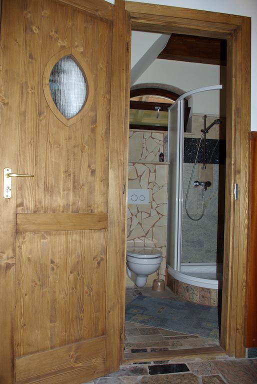Dabasi Lovas Vendeghaz Hotel Ruang foto